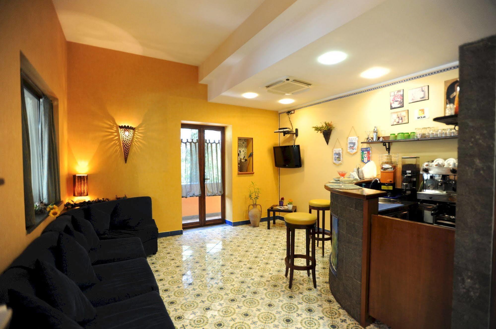 Hotel Alle Pendici Nicolosi Luaran gambar